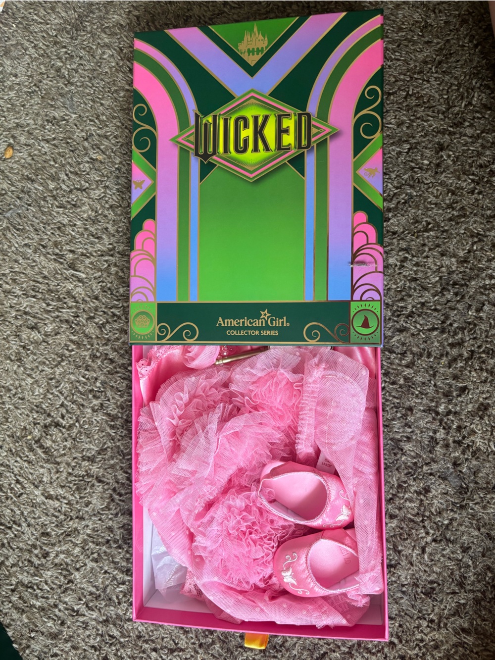 Glinda American Girl Doll - Wicked: For Good Collection - Picture 2 of 3